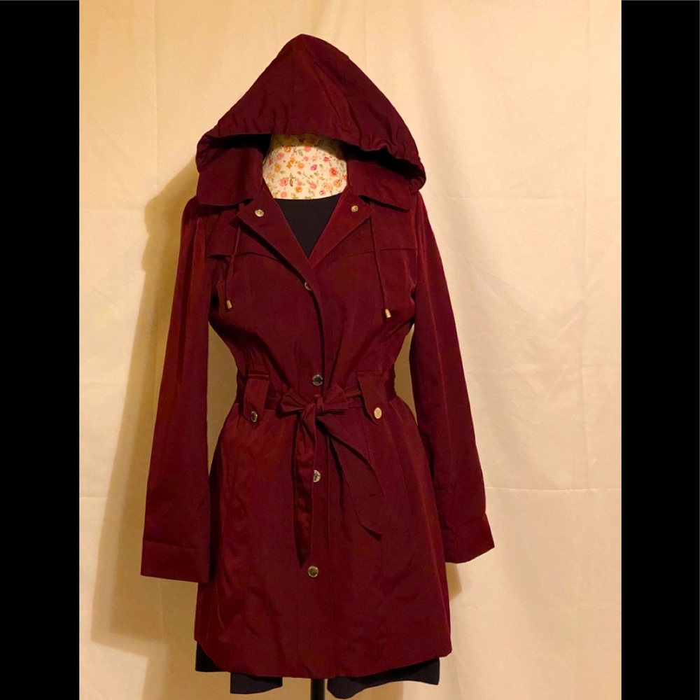 Size Small London Fog Trench Coat